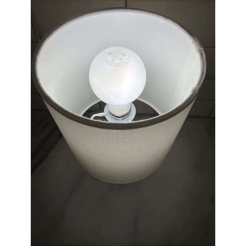 Ceramic Heart Cutout White Lamp With 3way Switch‎ And Bottom Night Llght